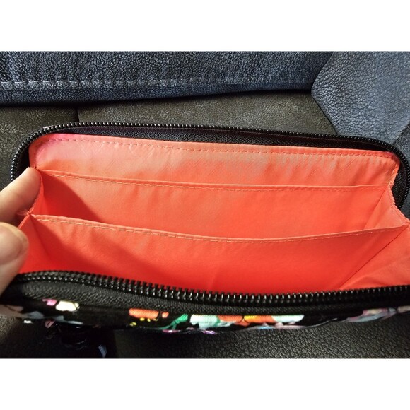 Vera Bradley RFID Turnlock Wallet Tangerine Twist New without Tags - Picture 7 of 8